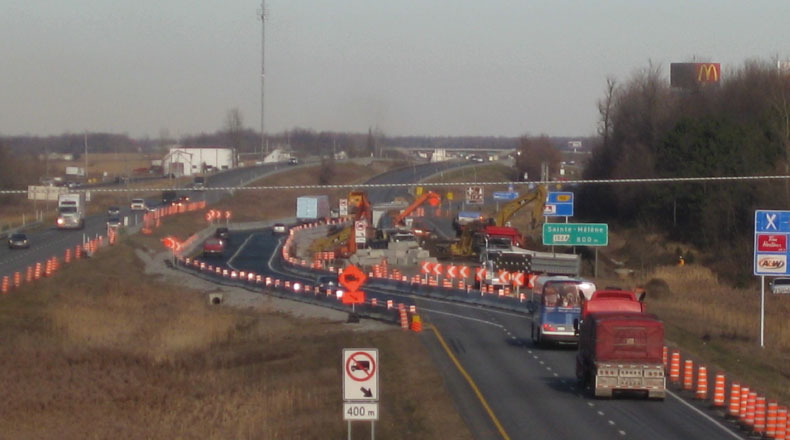09225 - Deux ponts Saint-Hélène-de-Bagot