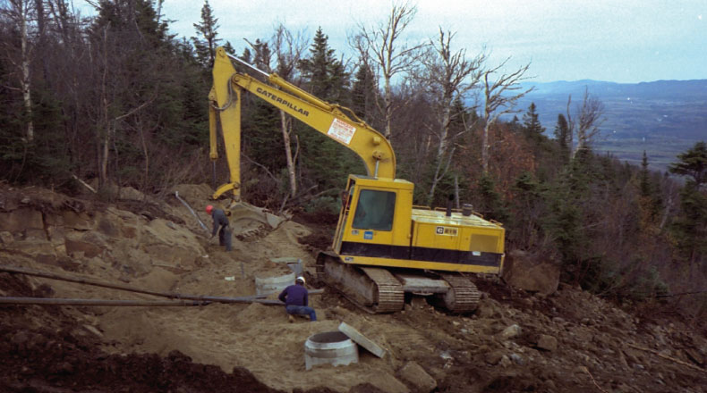 05-15 - Restaurant Satellite, parc du Mont Ste-Anne - MLCP