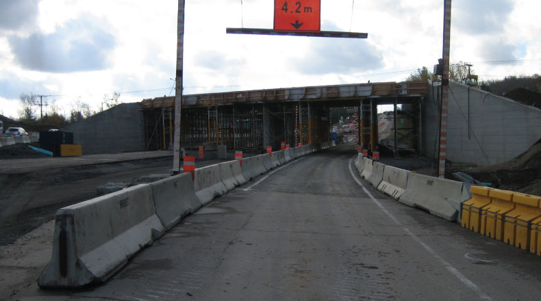 26-12 - Autoroute 73 Henri-Bourassa