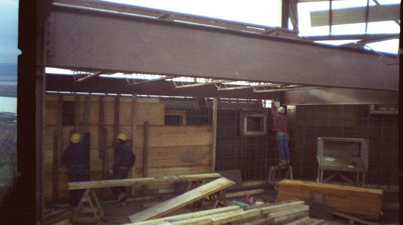 05-15 - Restaurant Satellite, parc du Mont Ste-Anne - MLCP