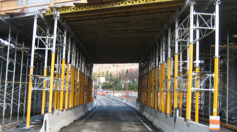 26-12 - Autoroute 73 Henri-Bourassa