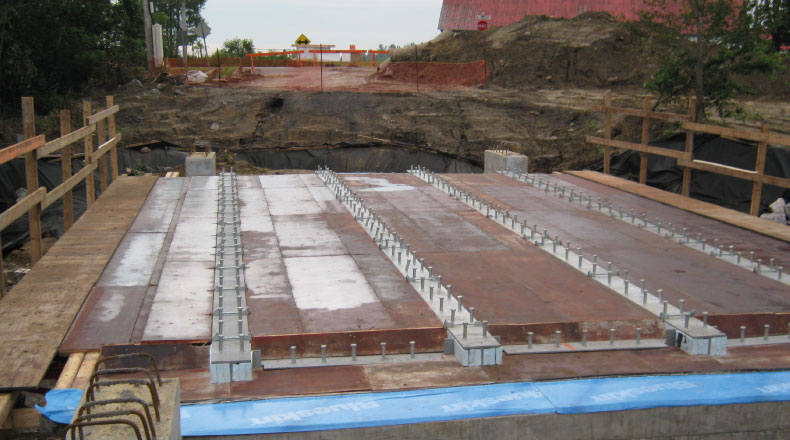 09091 - 2 ponts Pont-Rouge