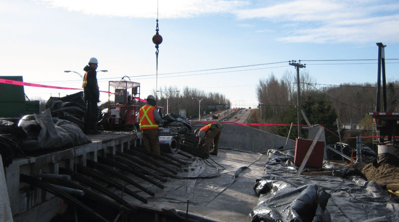 26-12 - Autoroute 73 Henri-Bourassa