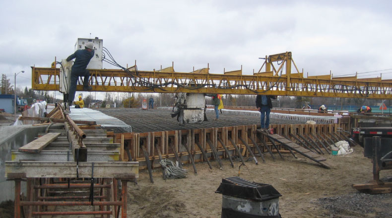 26-12 - Autoroute 73 Henri-Bourassa