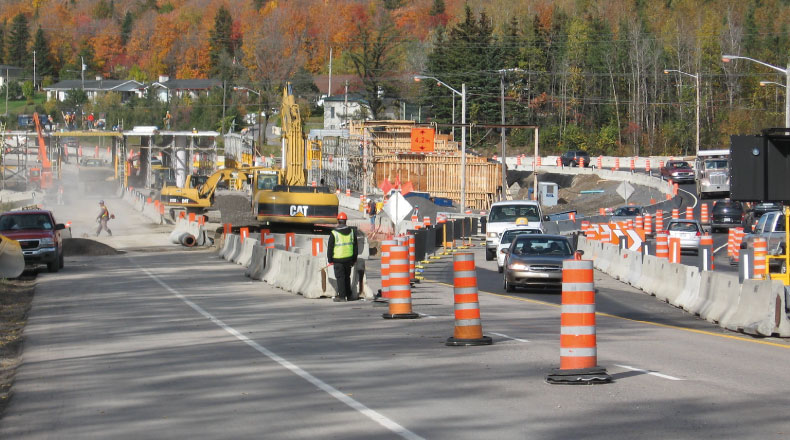 26-12 - Autoroute 73 Henri-Bourassa