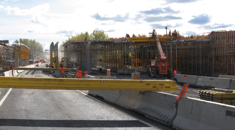 26-12 - Autoroute 73 Henri-Bourassa