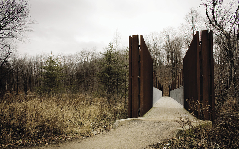 25-24 - Passerelle rivière St-Charles (Pincourt)