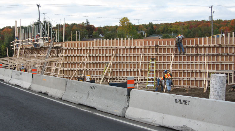 26-12 - Autoroute 73 Henri-Bourassa