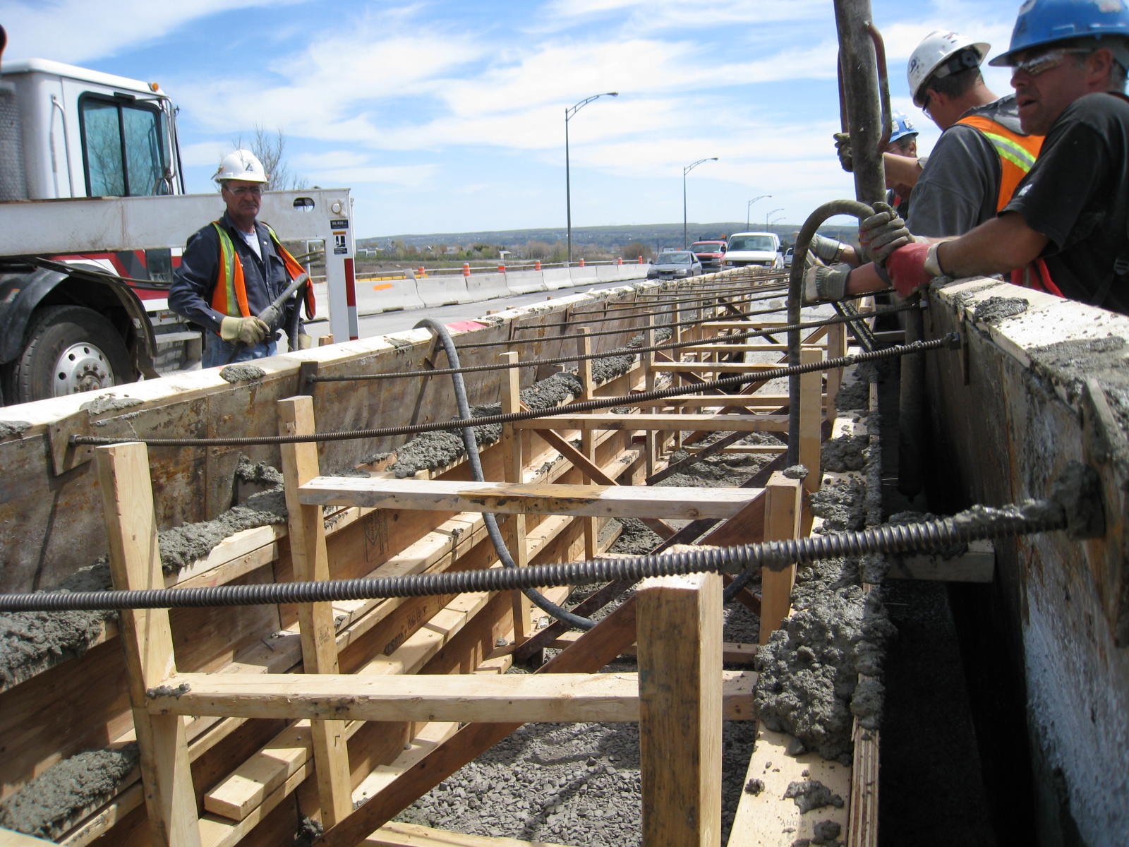 07205 - Remplacement de 4 structures de supersignalisation