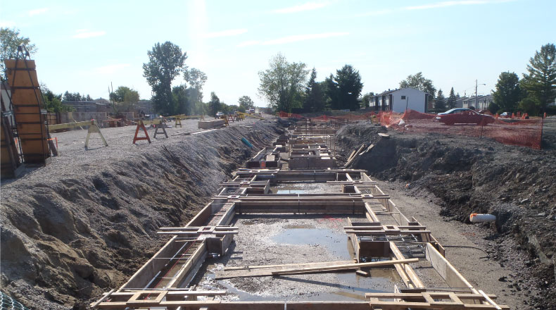 12090 - Rapibus lot 131 - Station Labrosse & Gouin - Boless