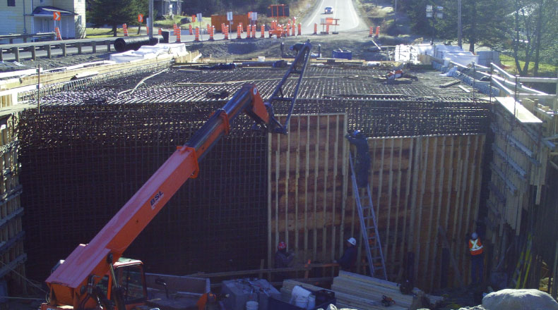 10084 - Pont route 161, Stornoway