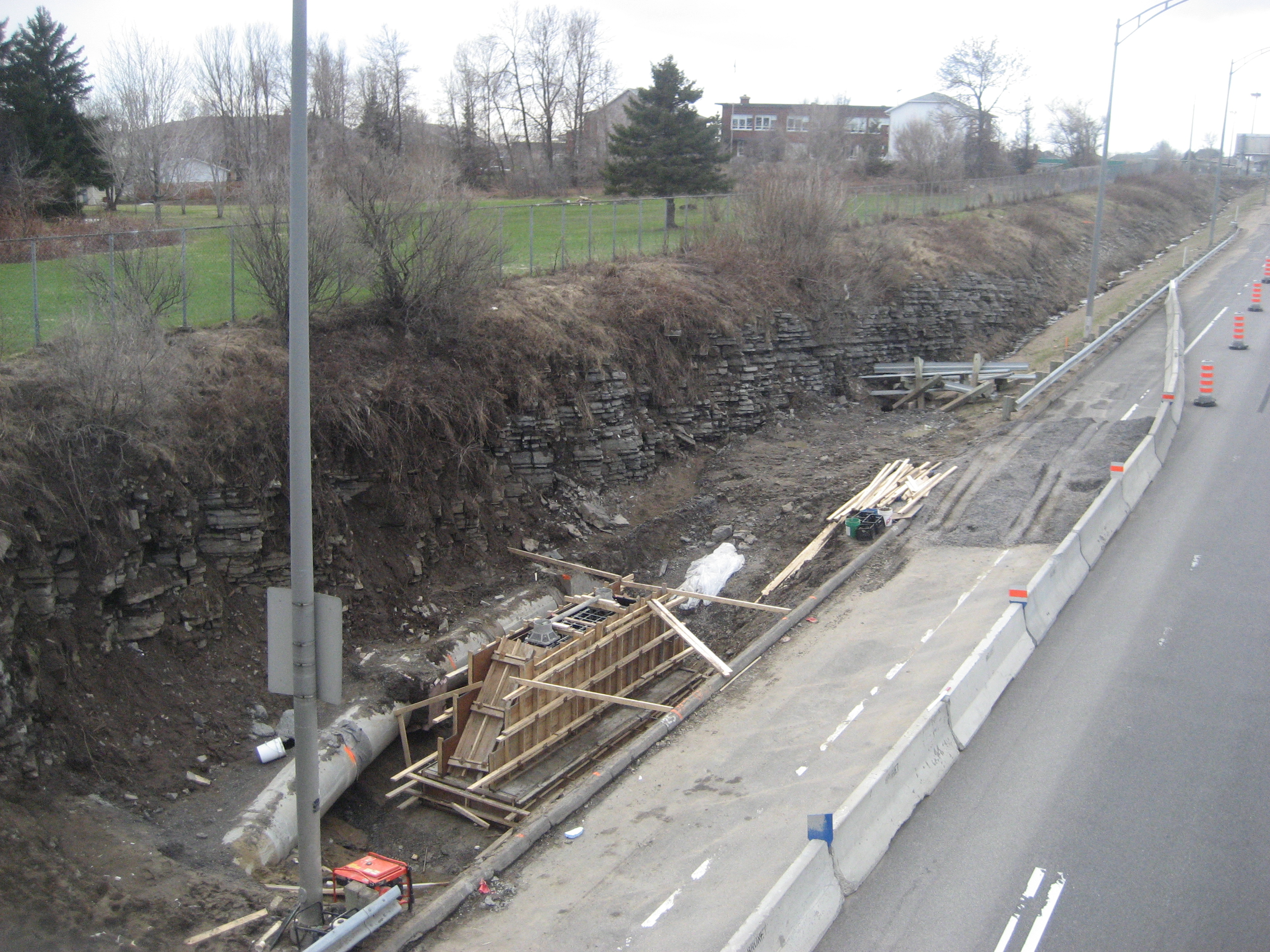 07205 - Remplacement de 4 structures de supersignalisation