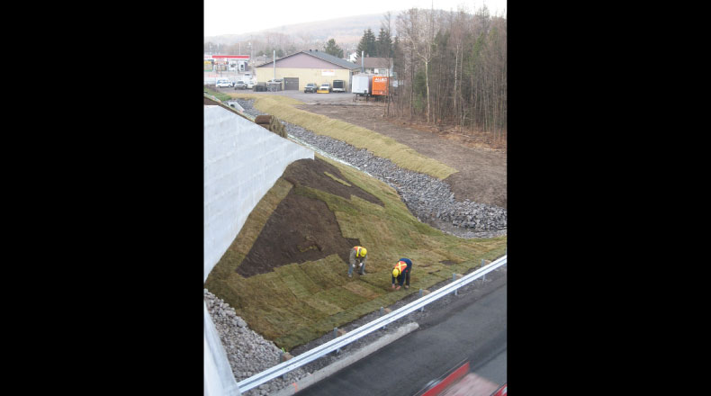 26-12 - Autoroute 73 Henri-Bourassa