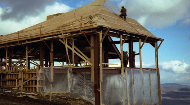 05-15 - Restaurant Satellite, parc du Mont Ste-Anne - MLCP