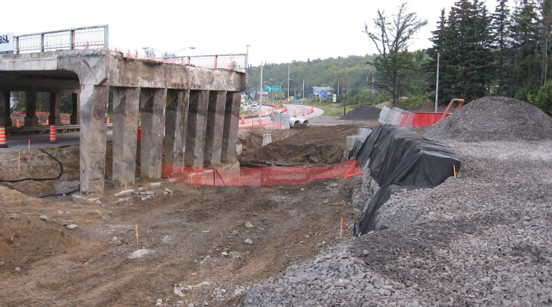 26-12 - Autoroute 73 Henri-Bourassa
