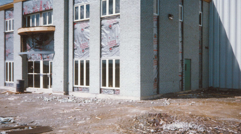 13-03 - Construction d'une usine Gripo