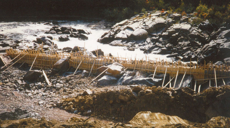 16-11 - Chutes Gorry, Centrale Hydro-Électrique