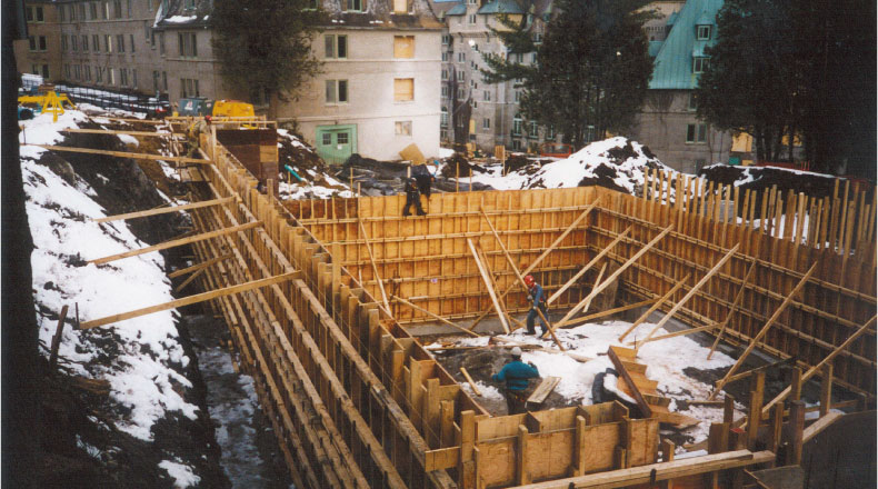 18-18 - Agrandissement du casino de Charlevoix