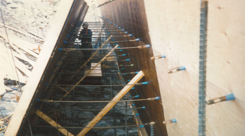 16-11 - Chutes Gorry, Centrale Hydro-Électrique