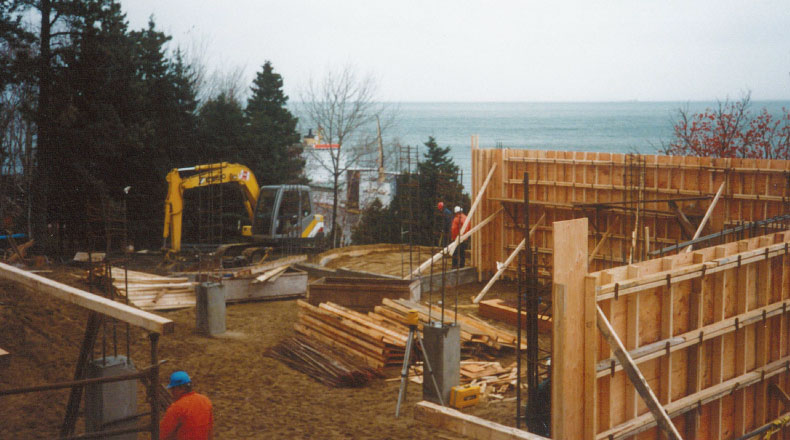 18-18 - Agrandissement du casino de Charlevoix