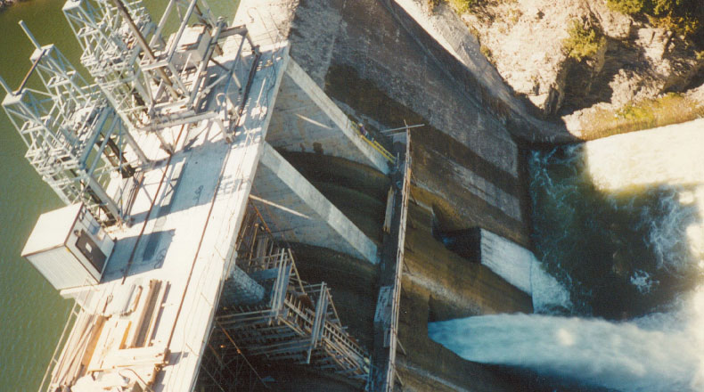 15-07 - Coffrage et bétonnage Barrage Mitis II