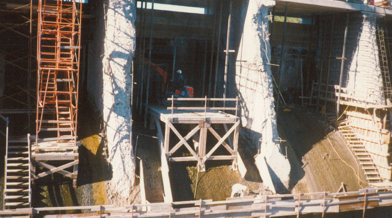 15-07 - Coffrage et bétonnage Barrage Mitis II