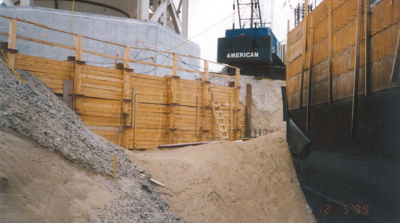 19-04 - Fondations bâtiment brai liquide