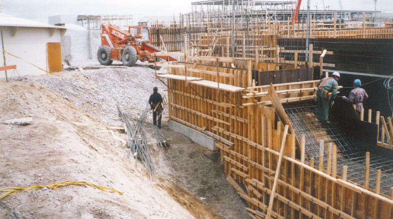 19-04 - Fondations bâtiment brai liquide