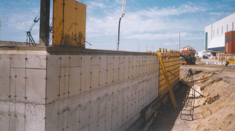 19-04 - Fondations bâtiment brai liquide