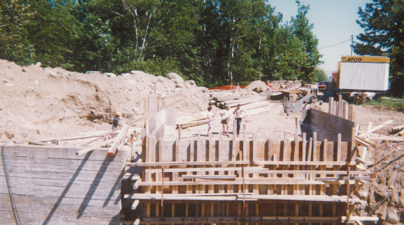 11-02 - Réfection pont Petite Rivière St-Francois