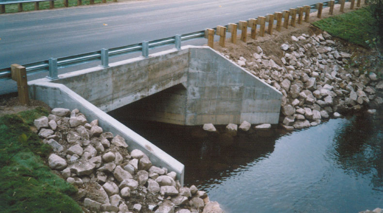 18-11 - Construction d'un ponceau, Ferland Boileau